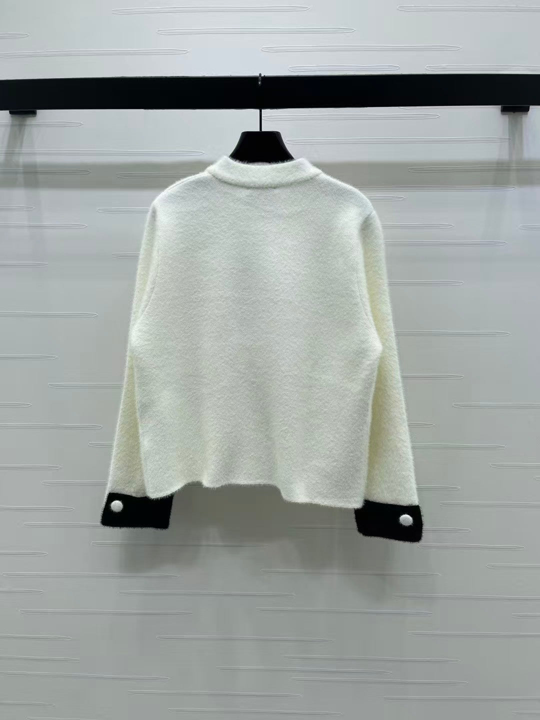 Mink velvet round-neck long-sleeved cardigan