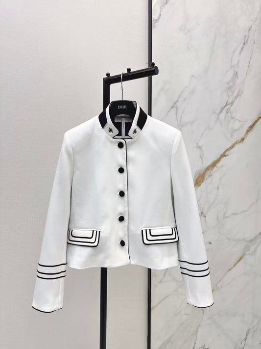 26. Embroidered bee-motif stand-collar blazer