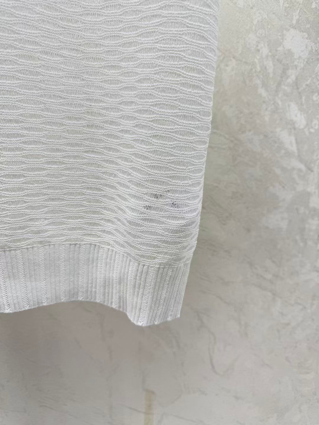 Solid color hollow-out simple knit short sleeve