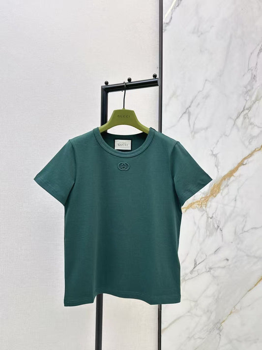 26 New Classic Embroidered T-shirt