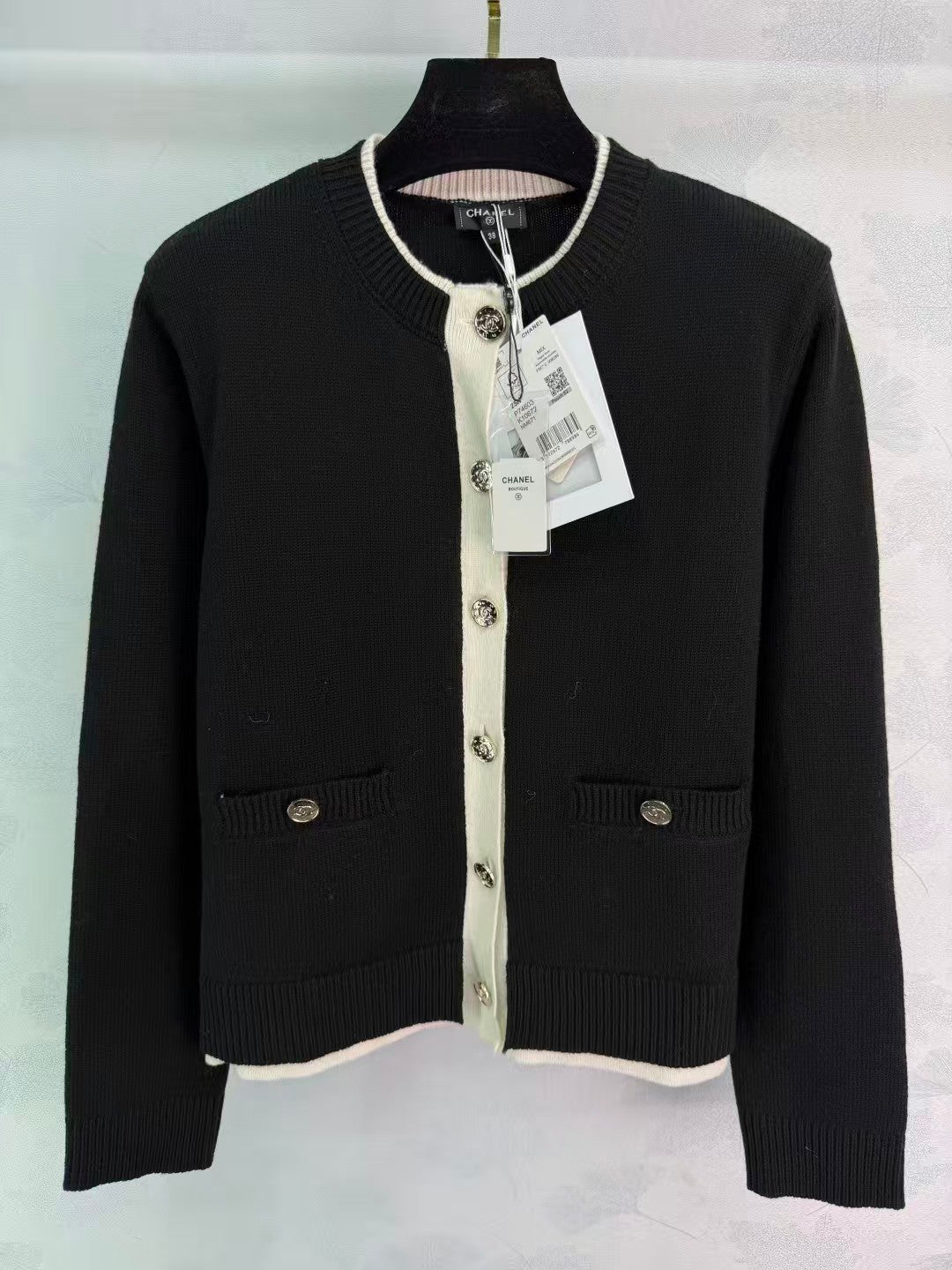 26 Early Spring New Cashmere Knit Cardigan