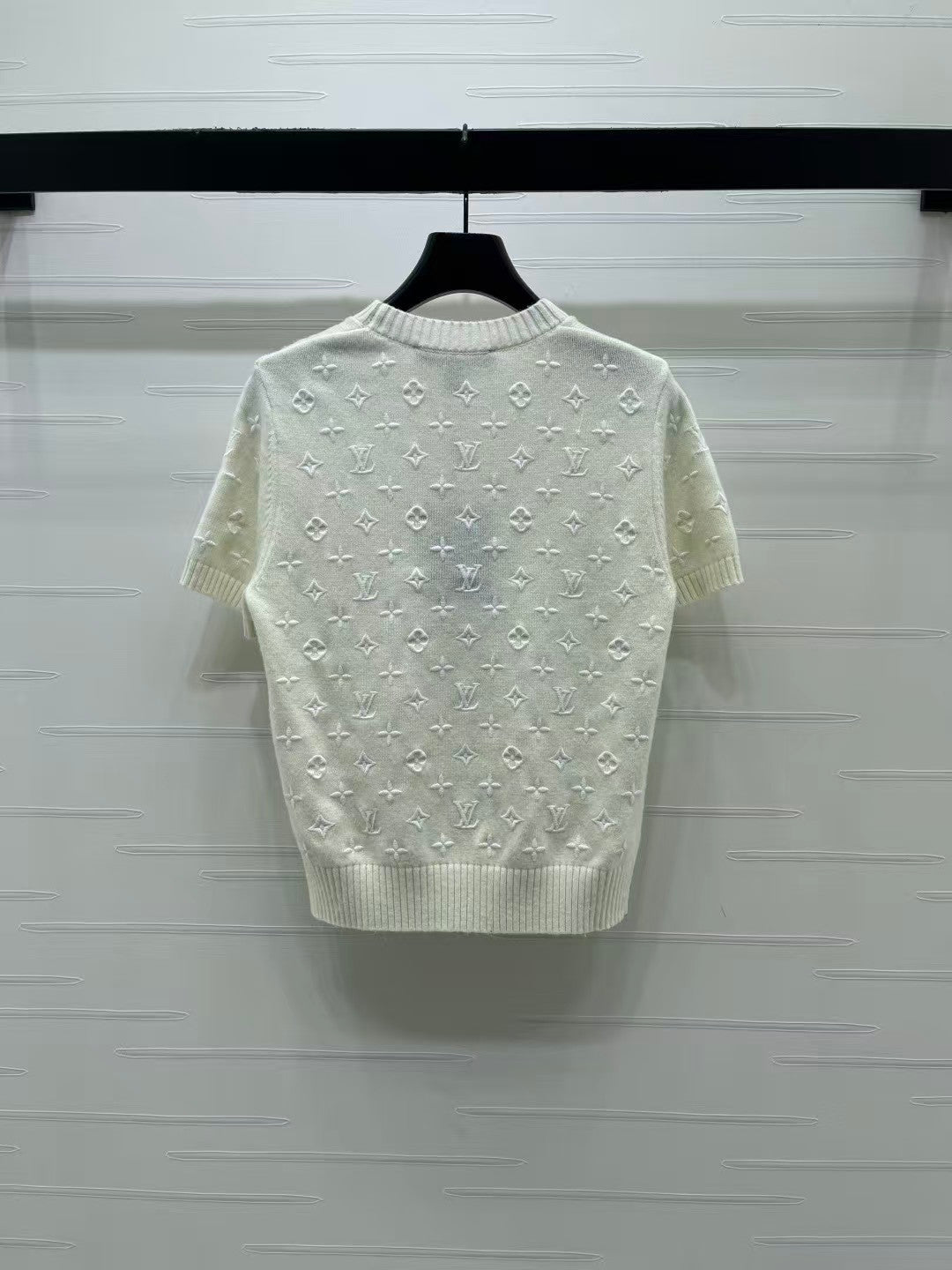26 Embroidered Jacquard Knit Short-Sleeve Top