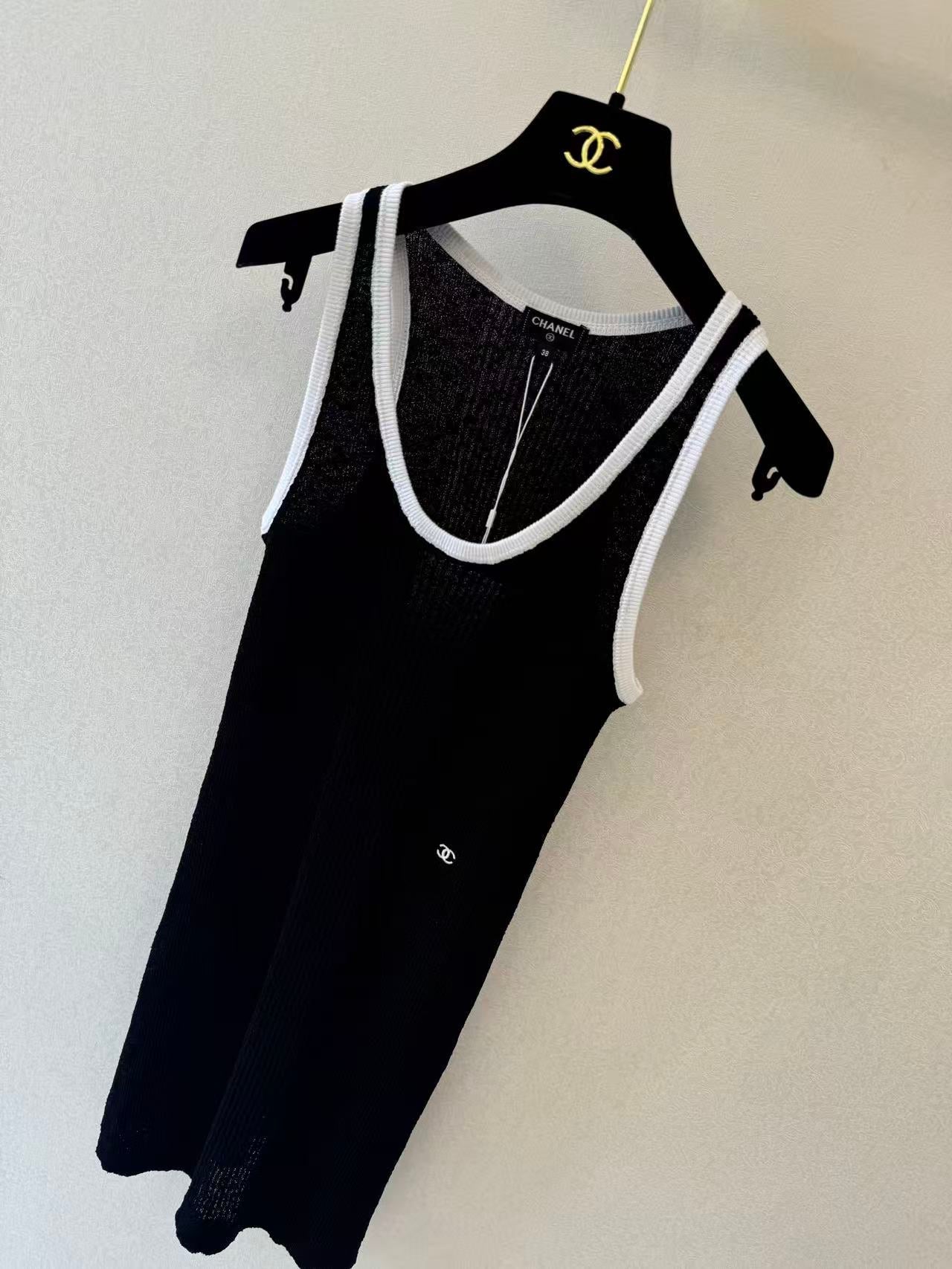 26. New Style Vest Dress