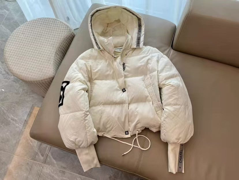 Embroidered Double C Solid Color Lapel Hooded Zip-Up Jacket