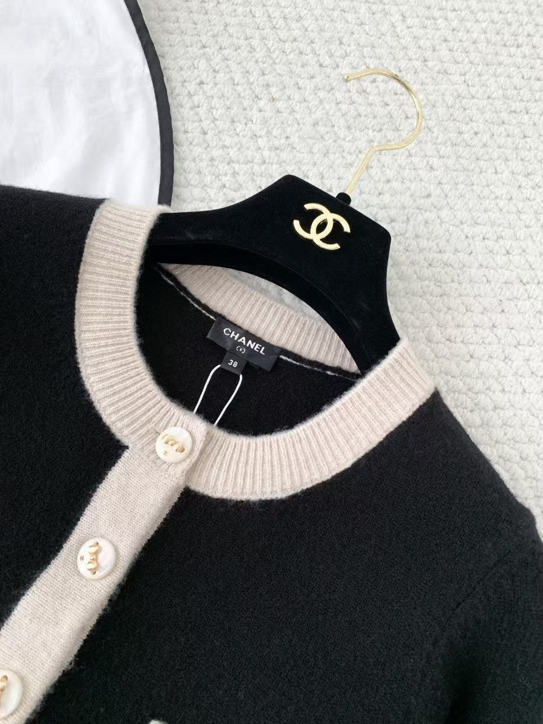 26SS Bow-knot color-blocked knit cardigan