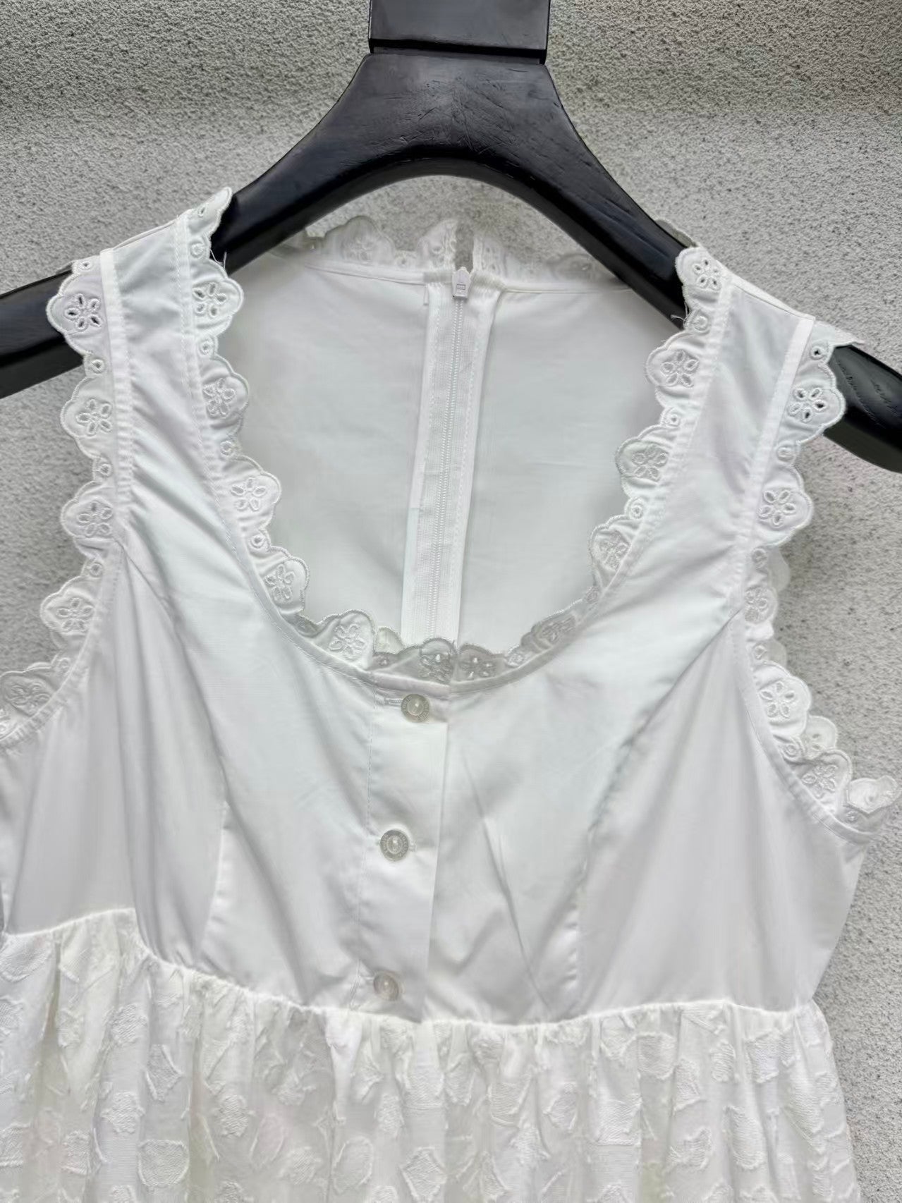 26SS White Jacquard Lace Sleeveless Dress