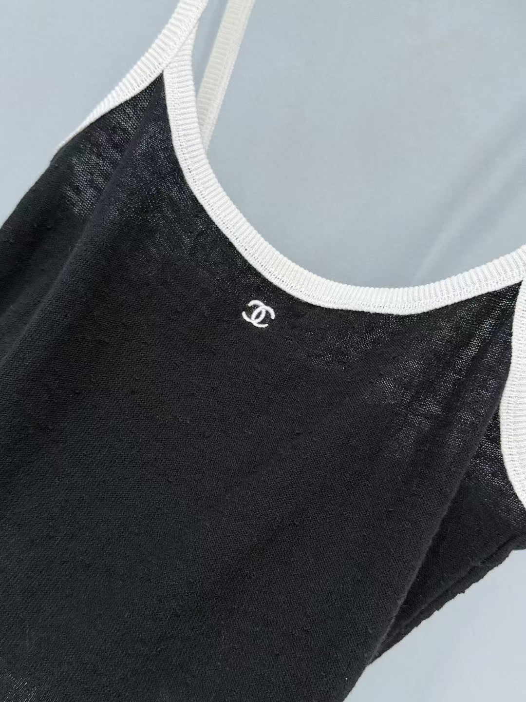 26SS Solid-Color Spaghetti-Strap Camisole