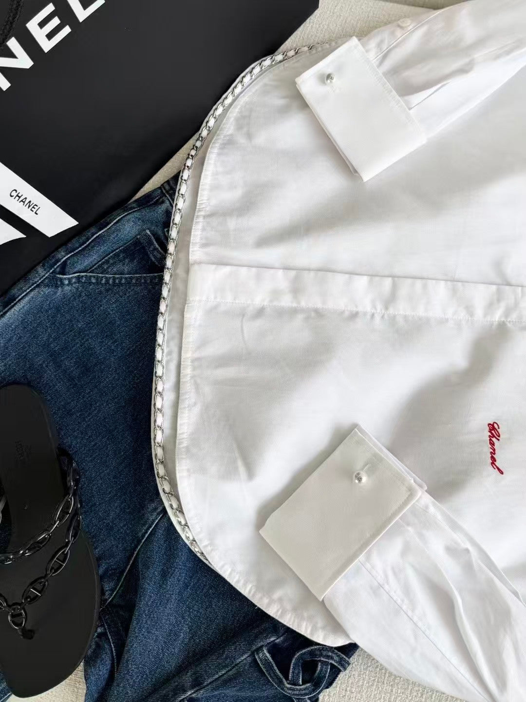 26SS Collared Shirt with Pearl Buttons and Embroidery