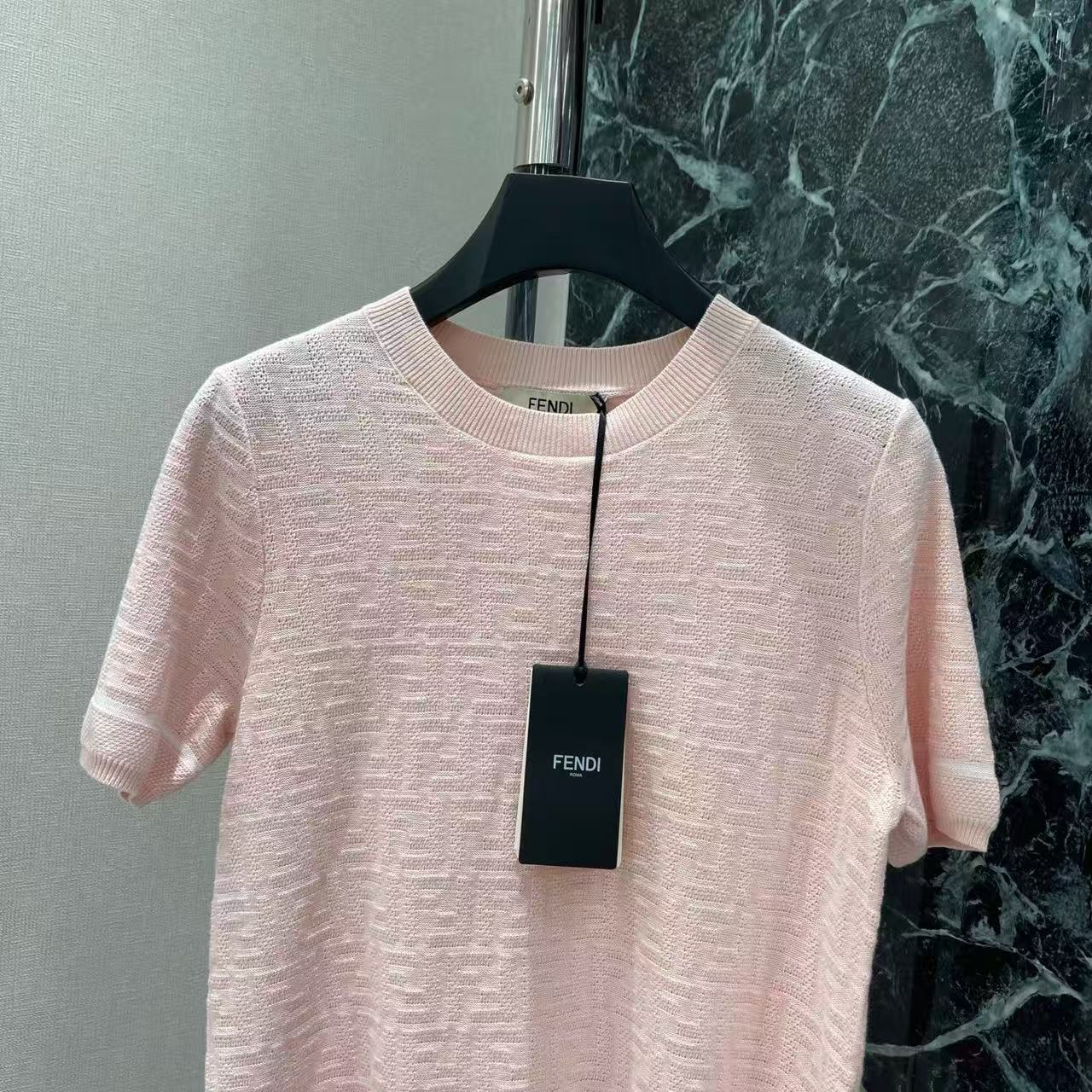 26SS New Letter Logo T-Shirt