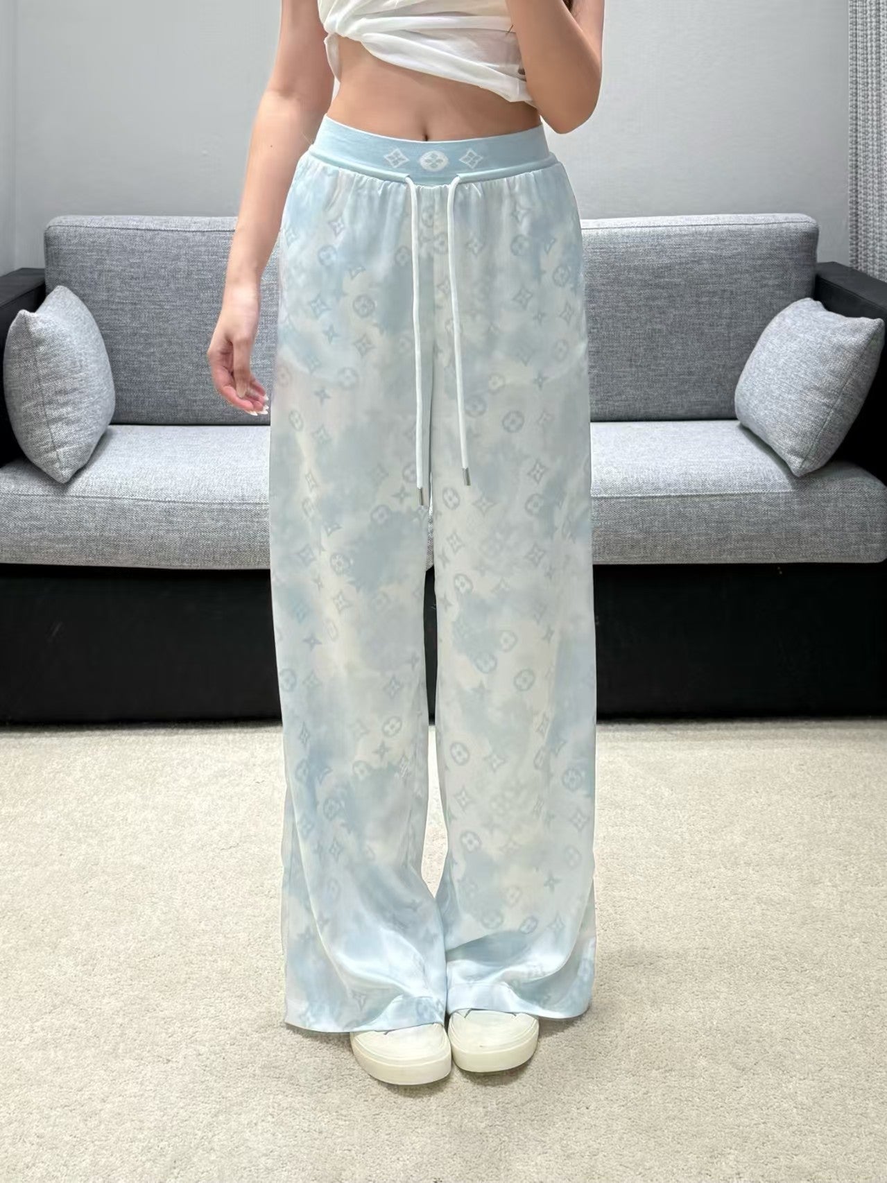 26SS New Wide-Leg Casual Trousers