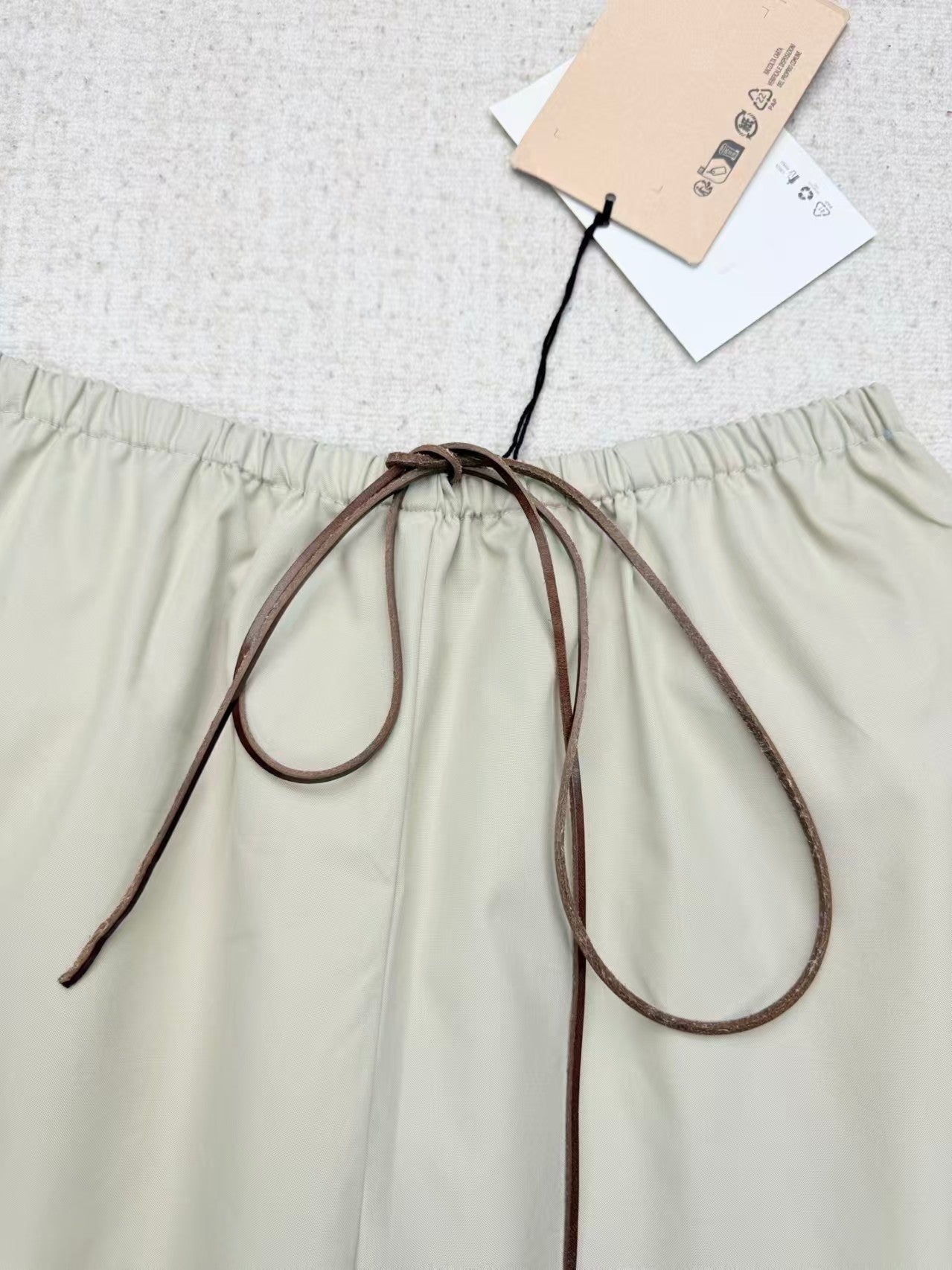26SS New Khaki Drawstring Shorts