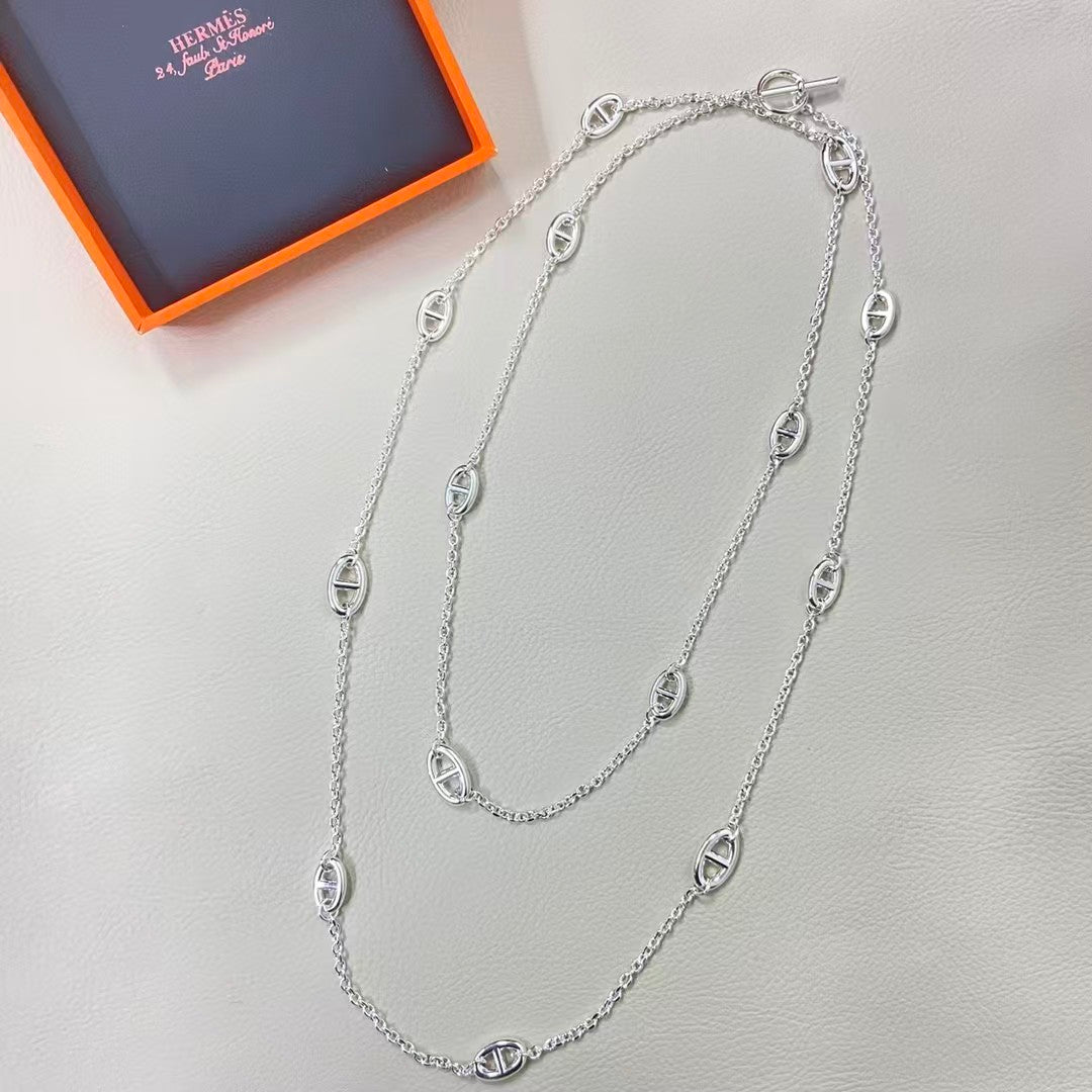 26 New "Pig Nose" Necklace