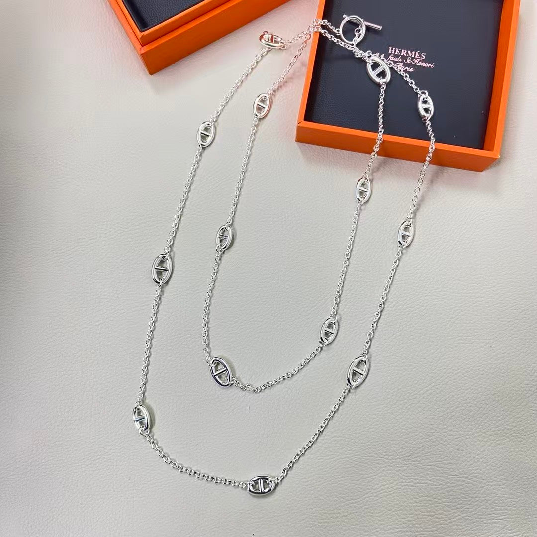 26 New "Pig Nose" Necklace