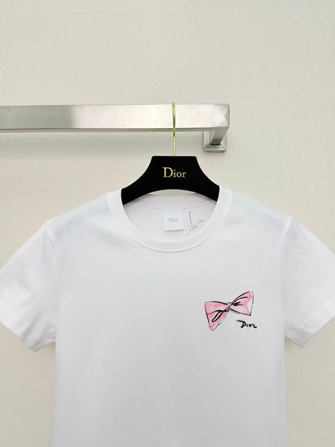 26 New Bow-Print Crew-Neck Short-Sleeve Top