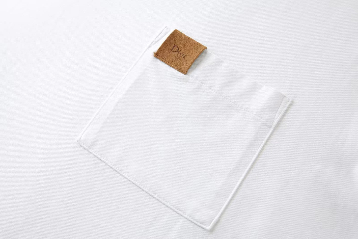 26 New Washed & Distressed T-Shirt with Pocket and Leather Patch