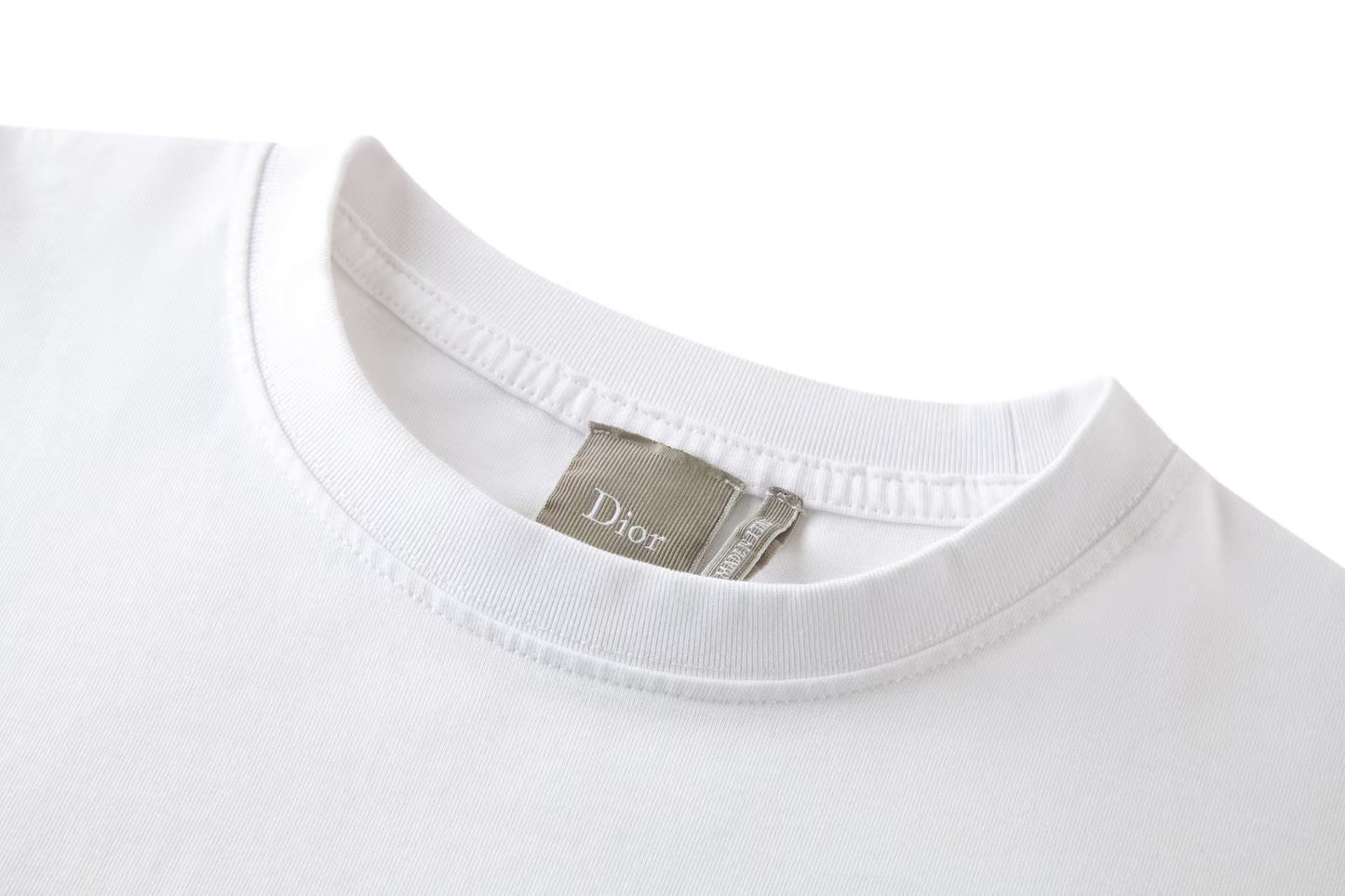 26 New Washed & Distressed T-Shirt with Pocket and Leather Patch