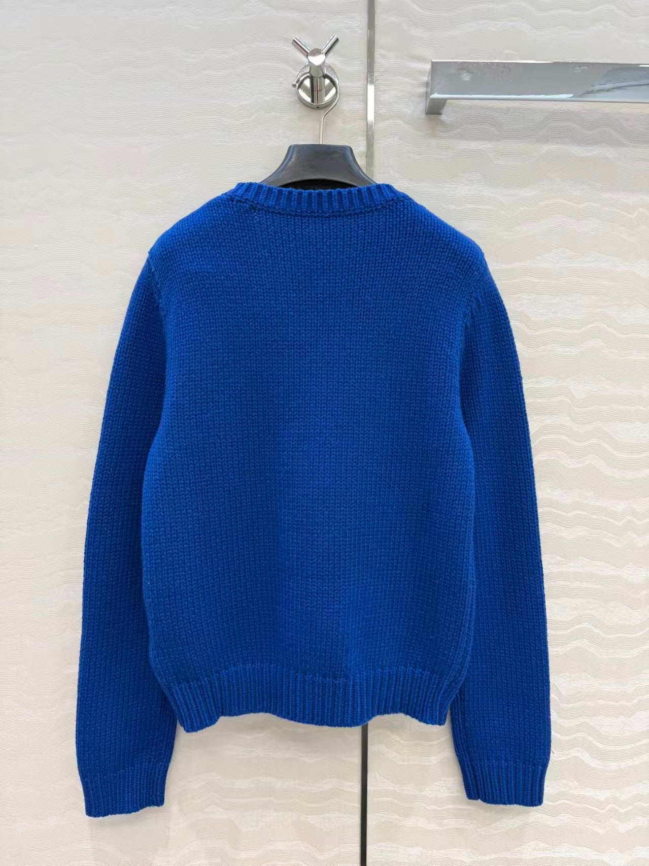 26 New Superman Sweater