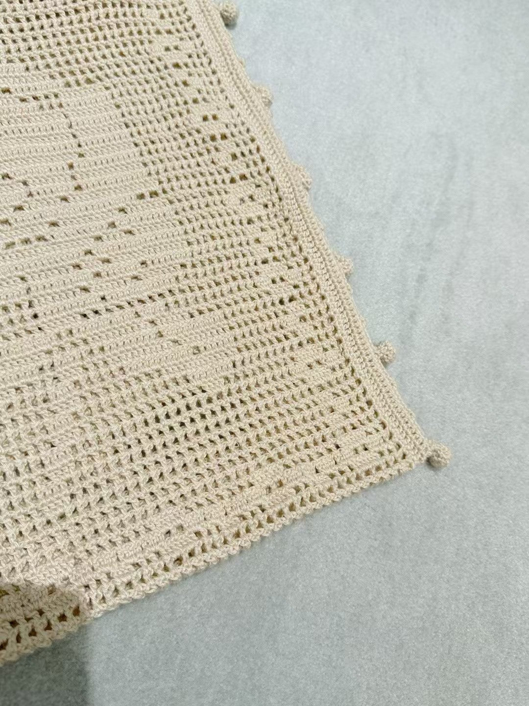 New off-white crochet tote bag