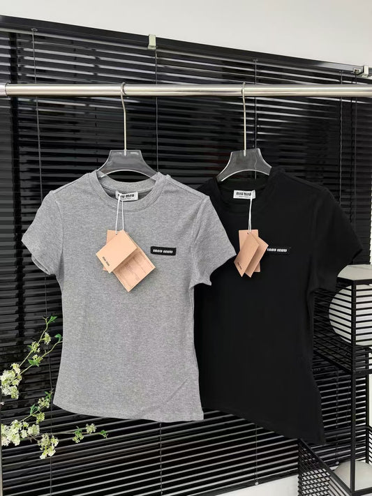 26 New T-shirt with small logo