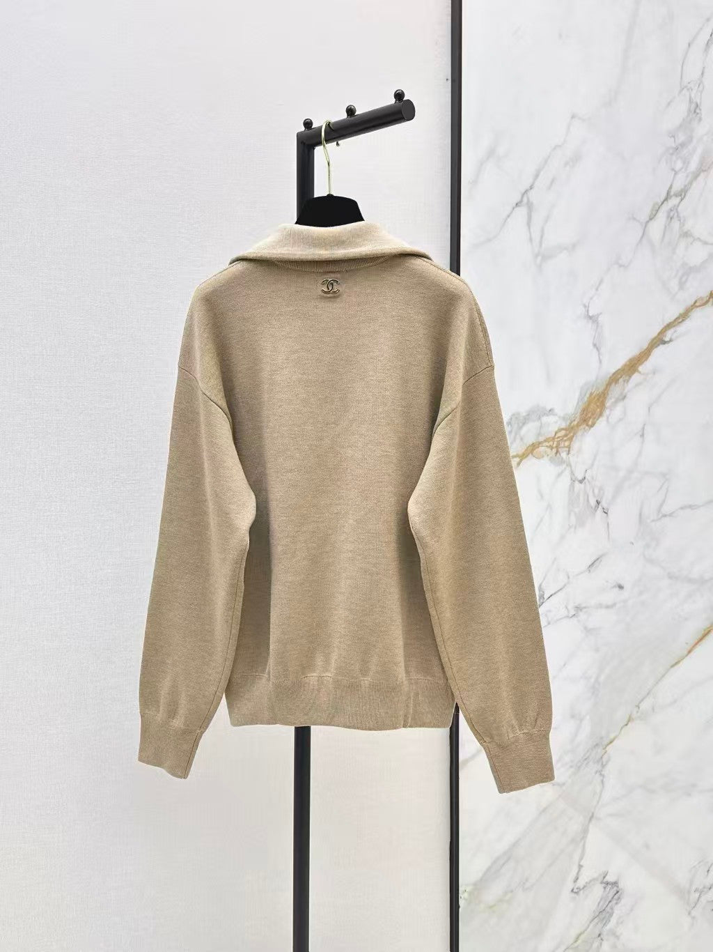 26 New Zip-Up Knit Sweatshirt