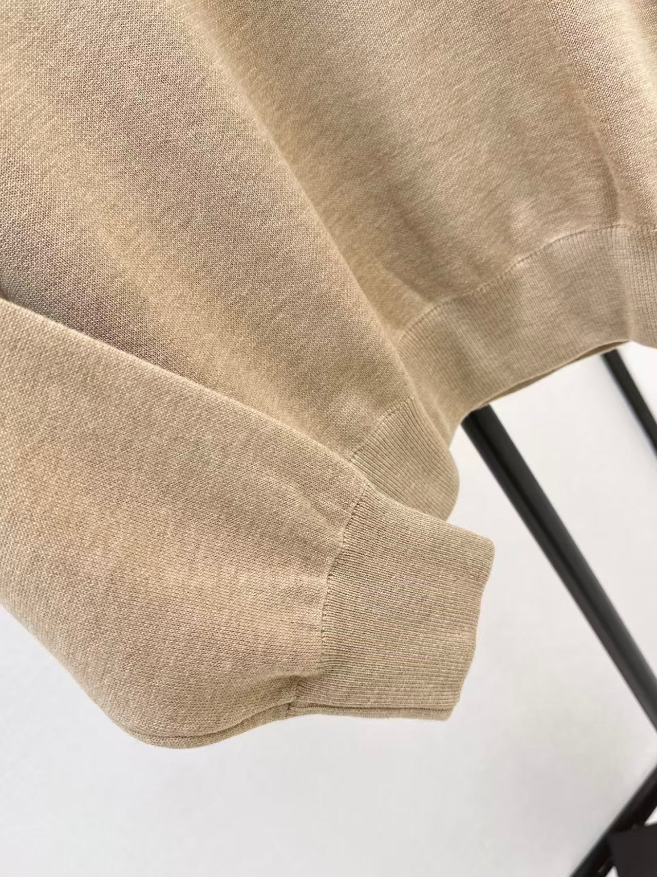 26 New Zip-Up Knit Sweatshirt