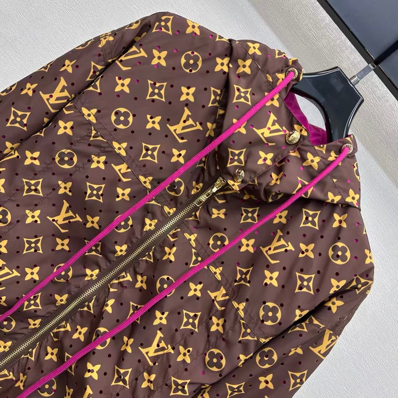 26 New Season Printed Hooded Jacket