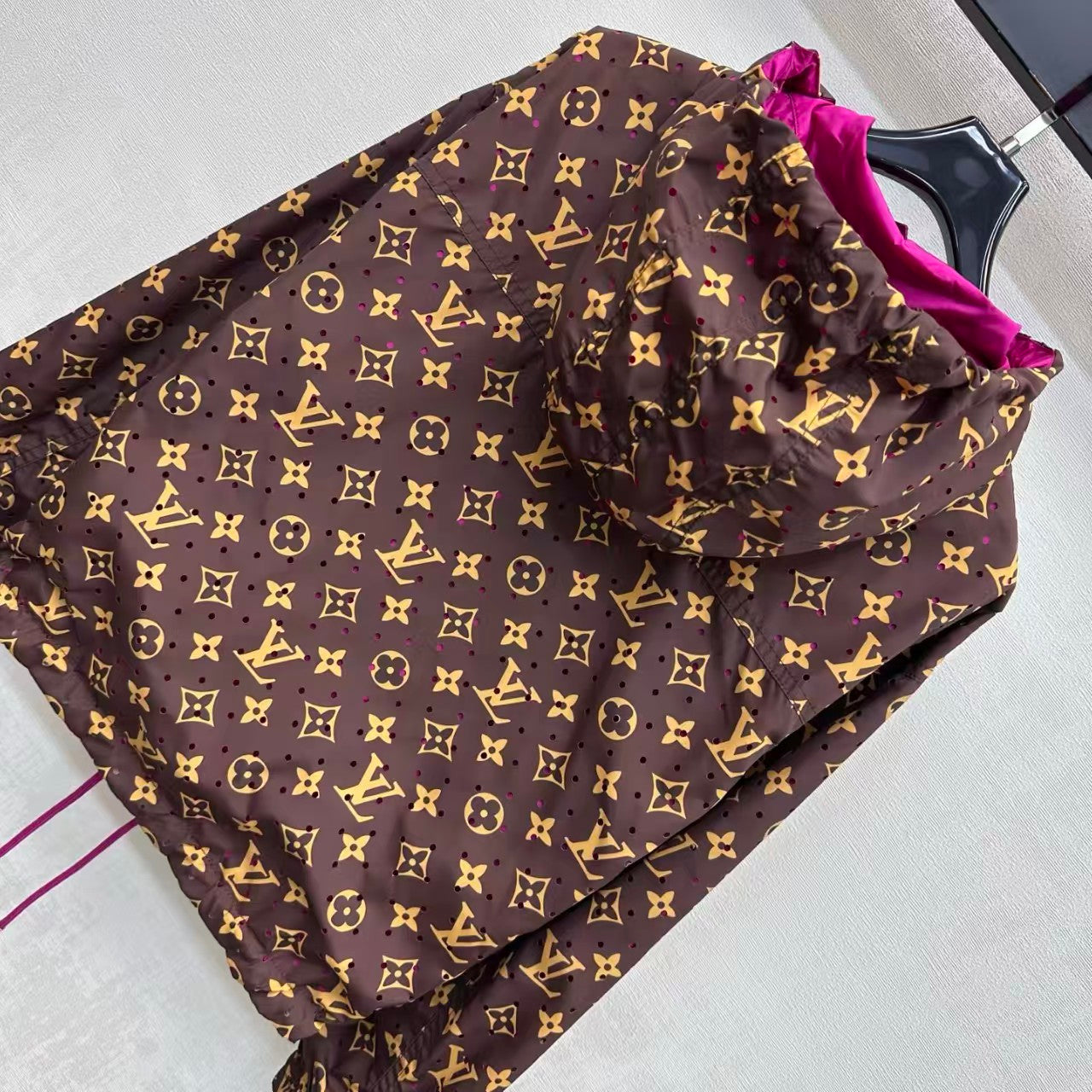 26 New Season Printed Hooded Jacket