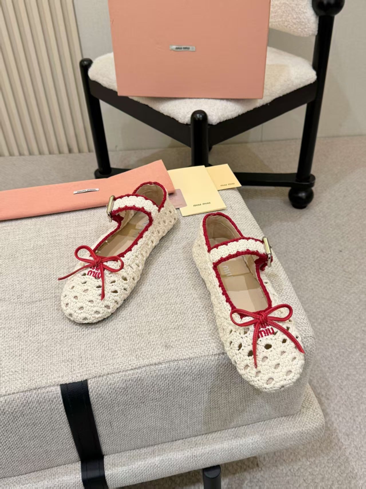 26 New Style Girlish-Vibe Crochet Cut-Out Shoes