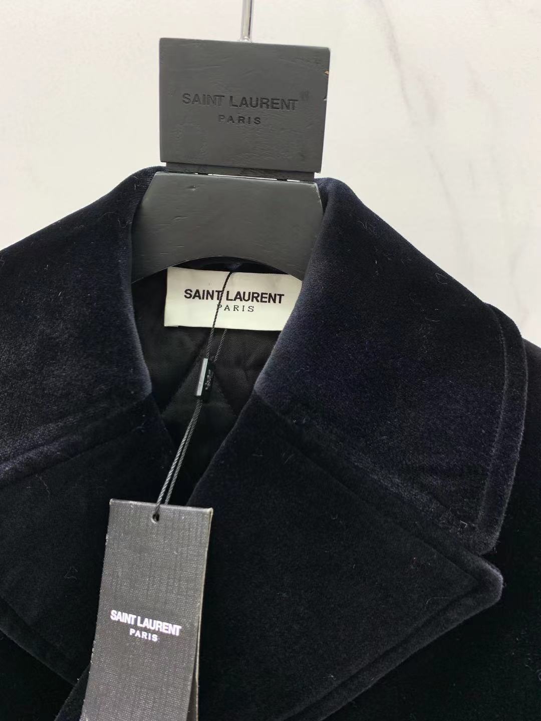 26 New Rhinestone-Embellished Jacket