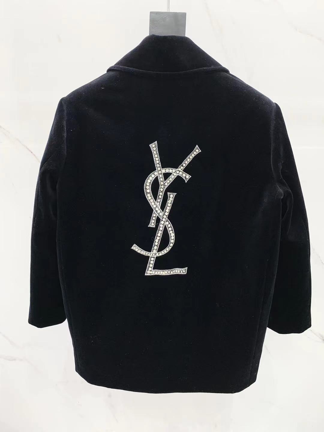 26 New Rhinestone-Embellished Jacket