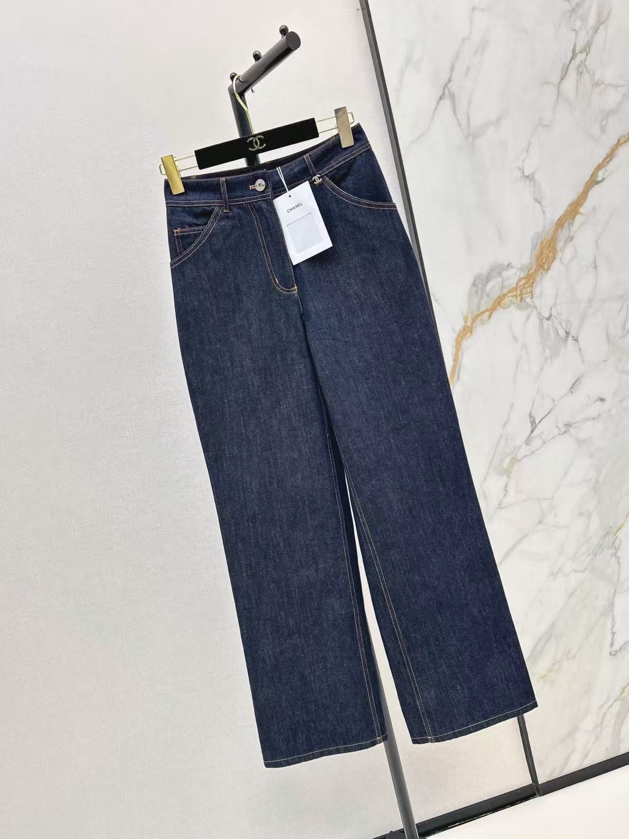 26 New Style Jeans