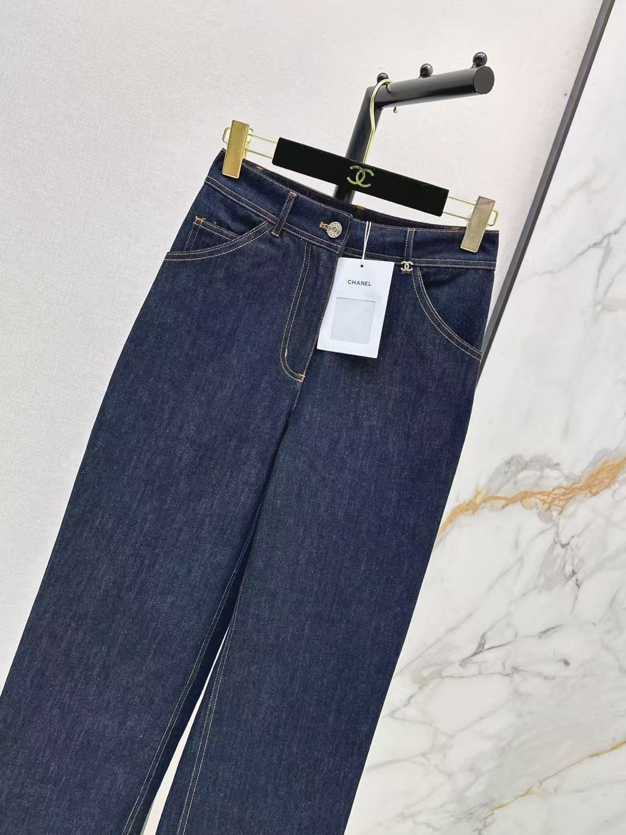 26 New Style Jeans
