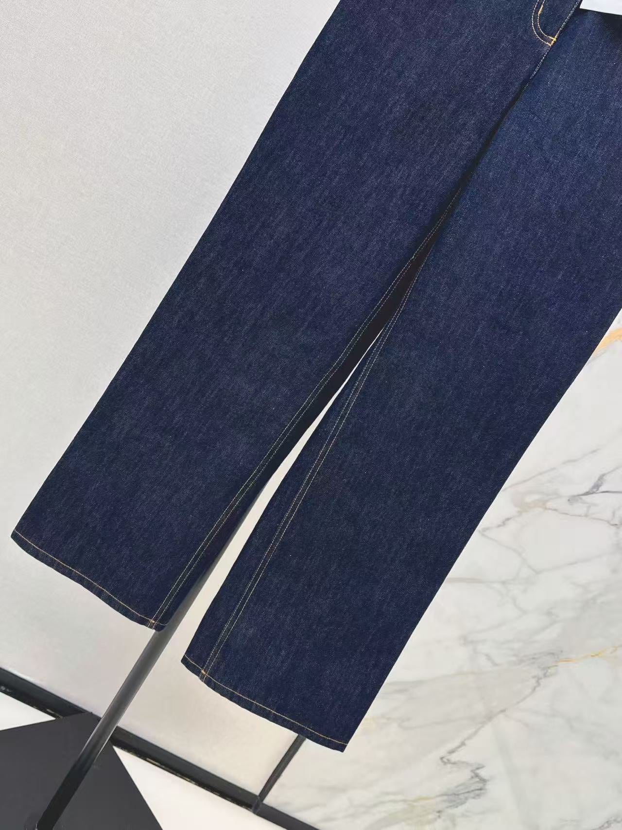 26 New Style Jeans