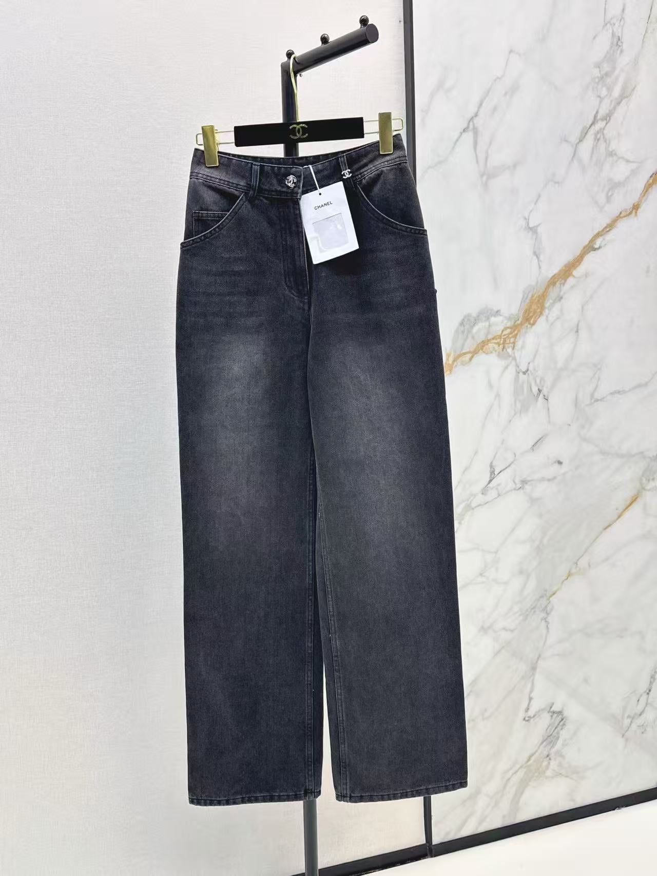 26 New Style Jeans