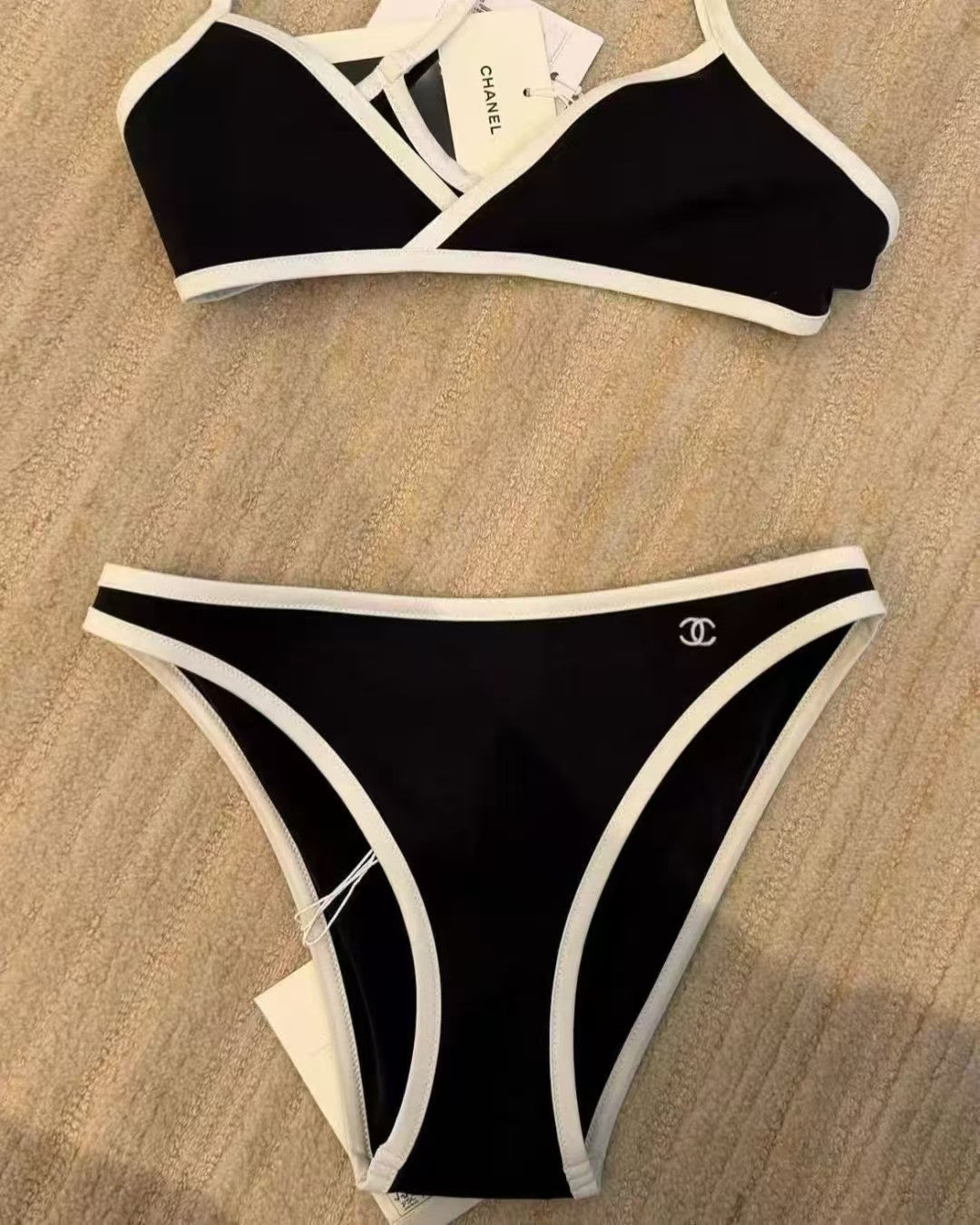 26 New Black and White Bikini