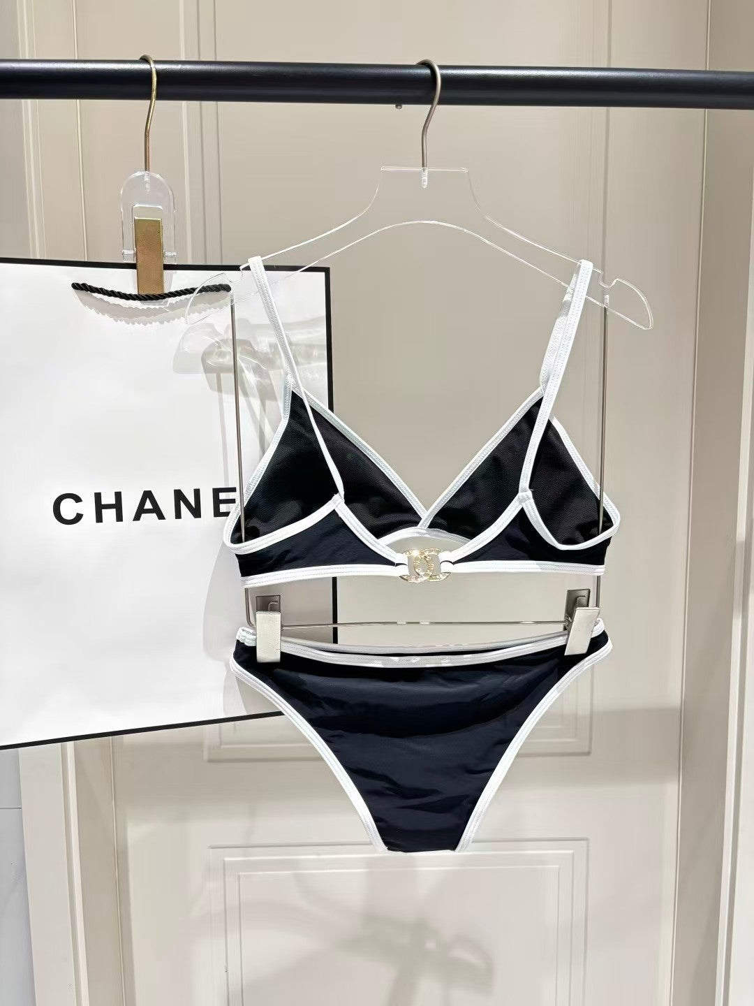 26 New Black and White Bikini