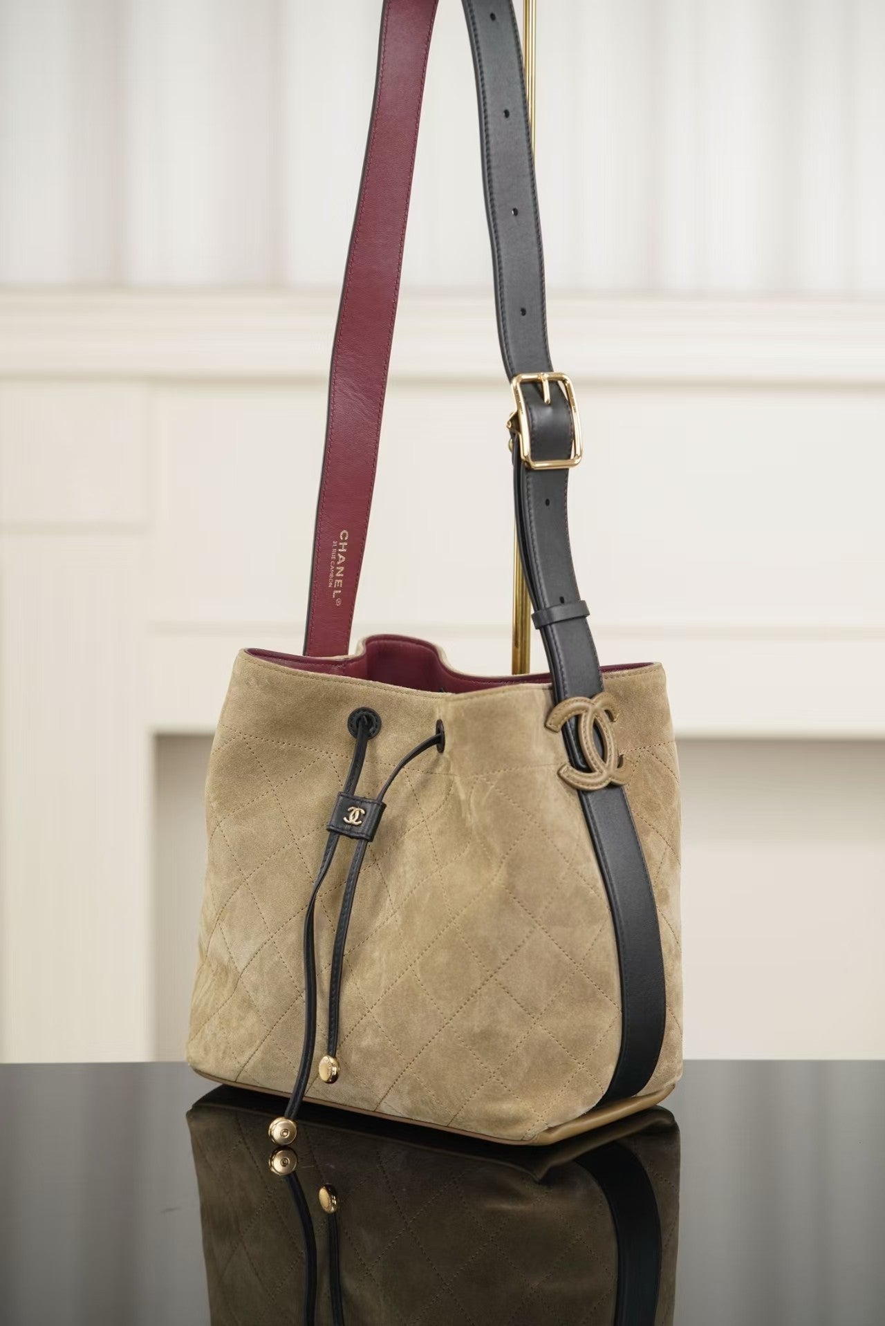 26 New Bucket Bag（23x23x14.5cm）