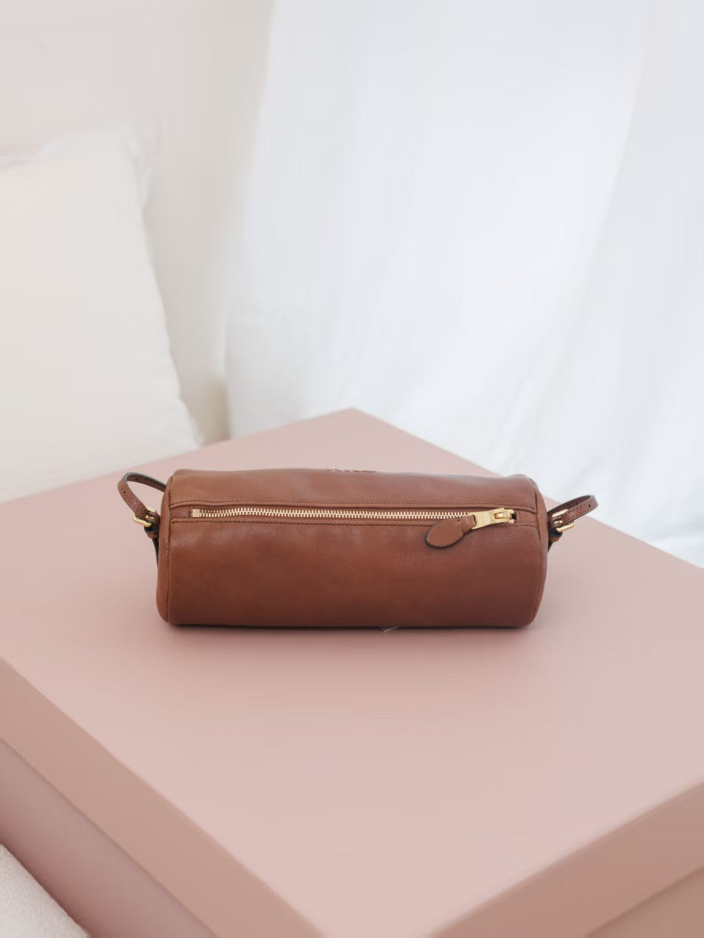 26 New Leather Cylinder Bag