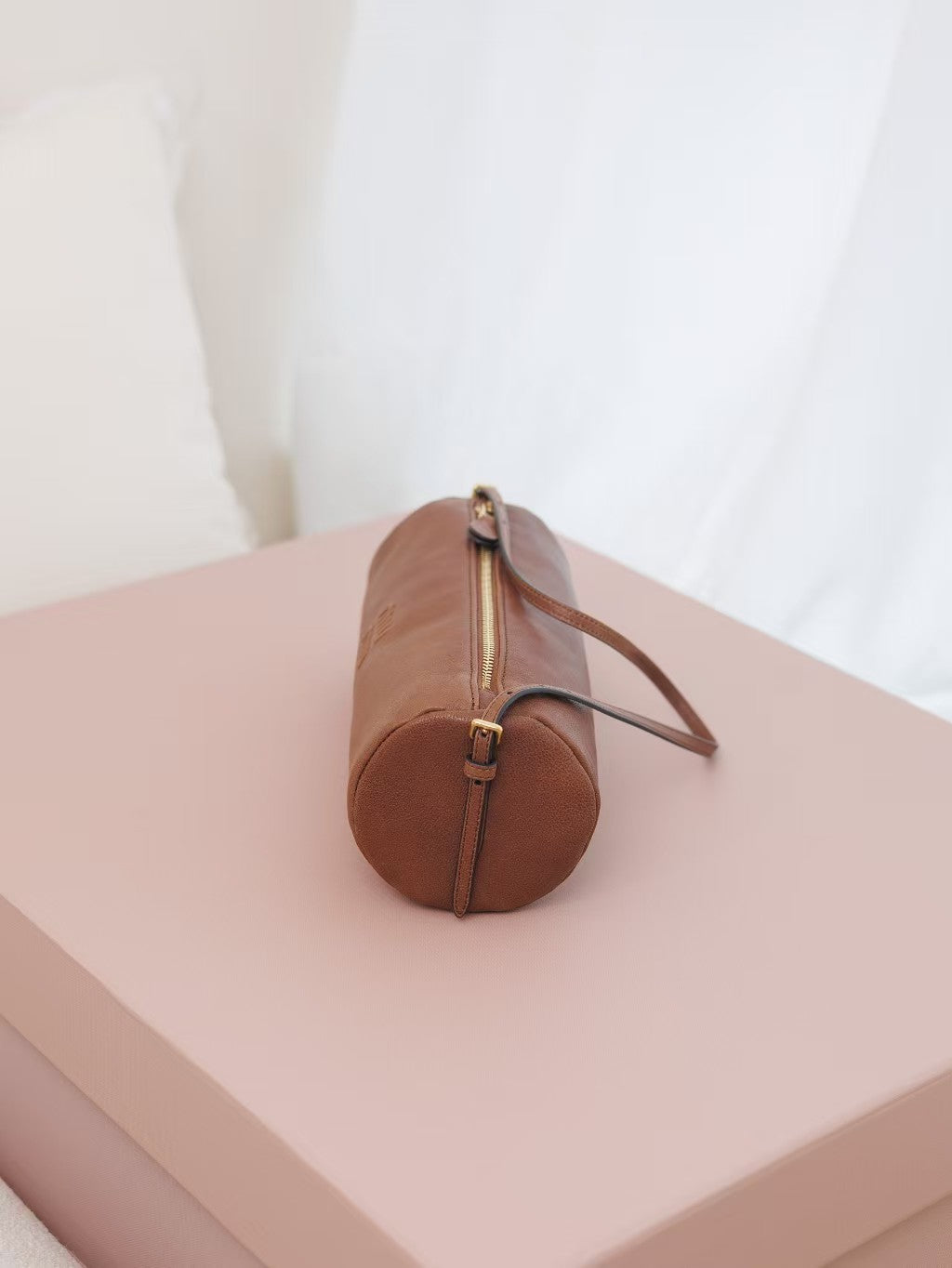 26 New Leather Cylinder Bag
