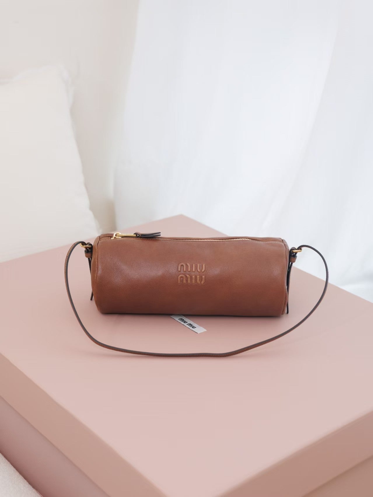 26 New Leather Cylinder Bag