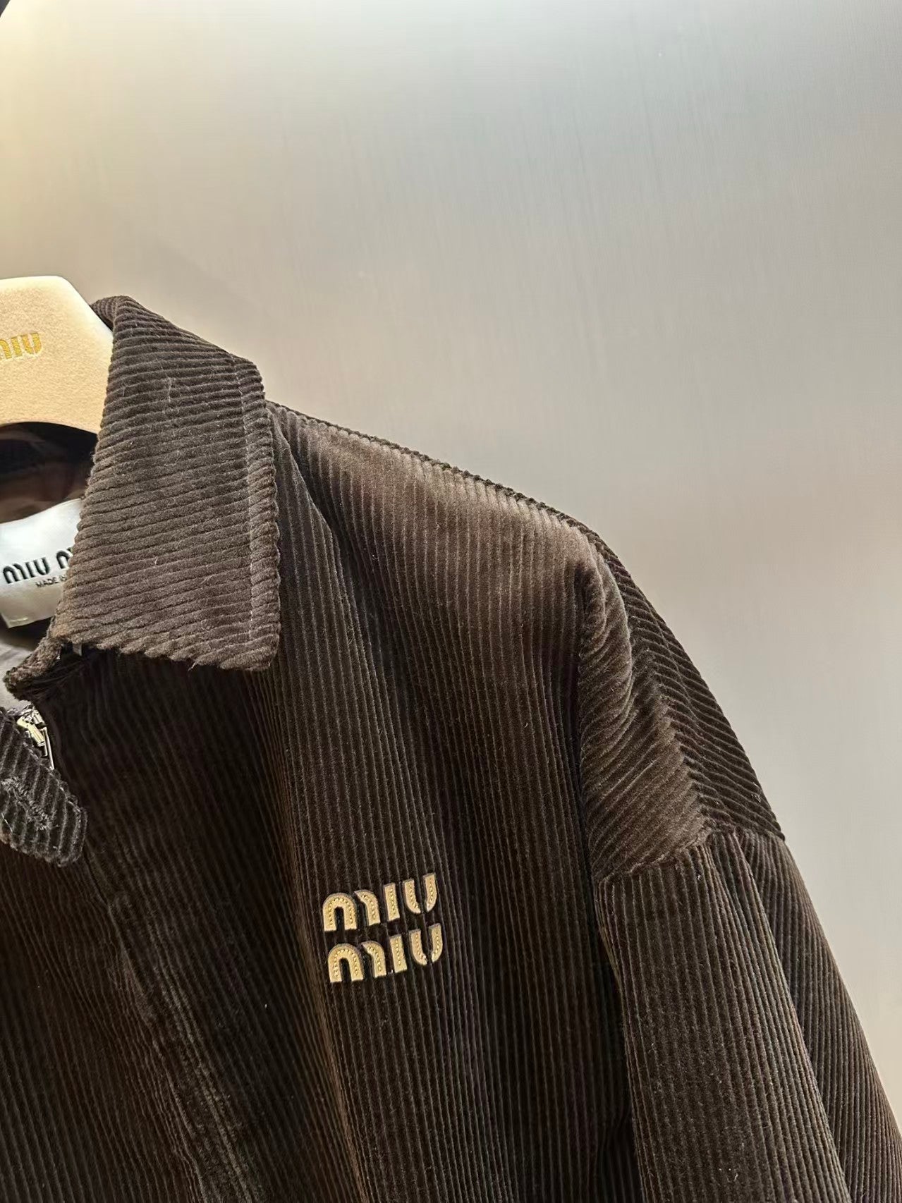 26 New Letter-Embroidered Corduroy Jacket