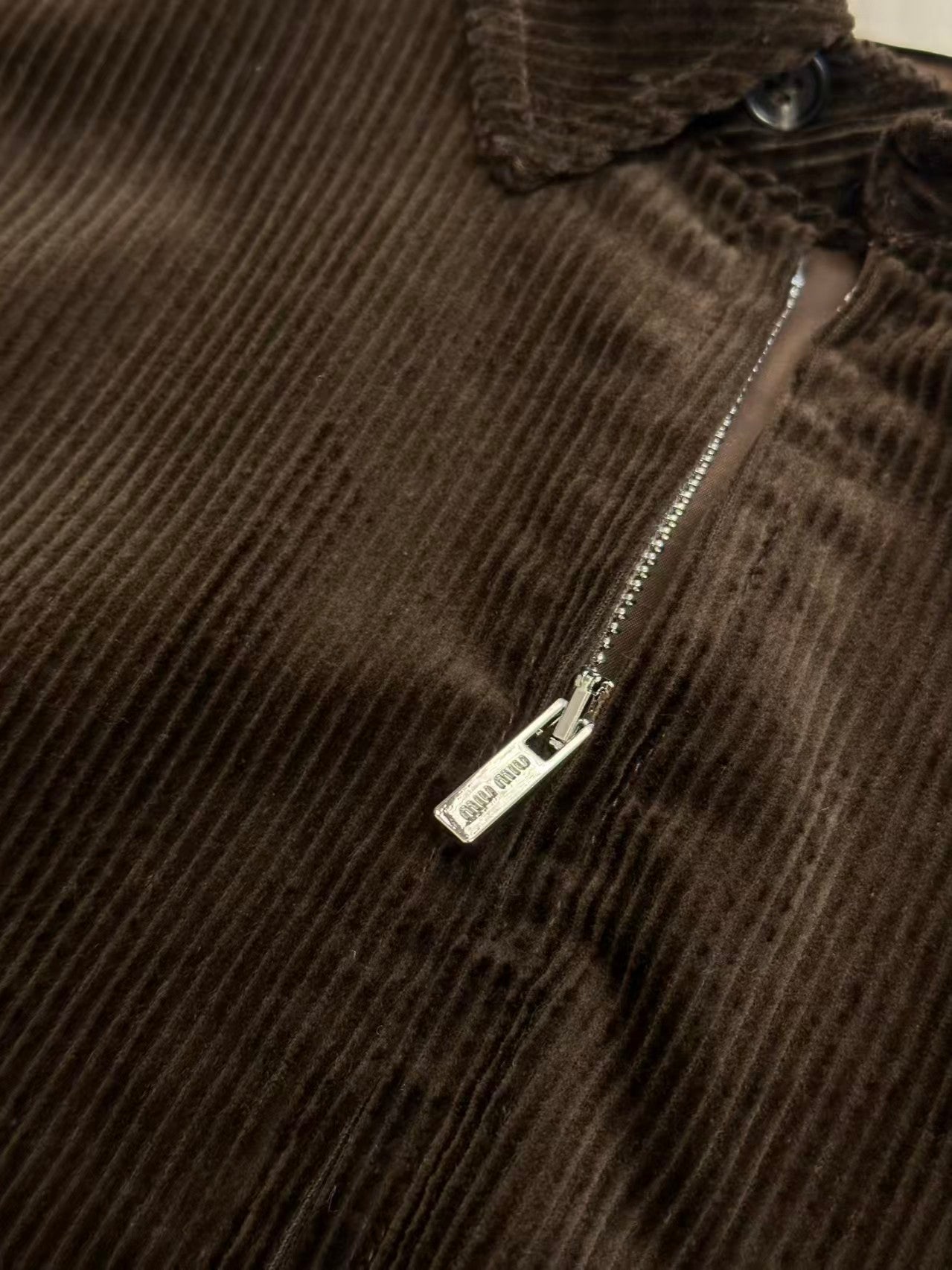 26 New Letter-Embroidered Corduroy Jacket