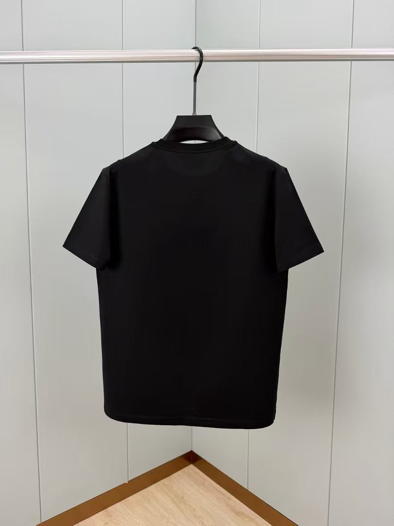 26 Metal Triangle Logo T-shirt