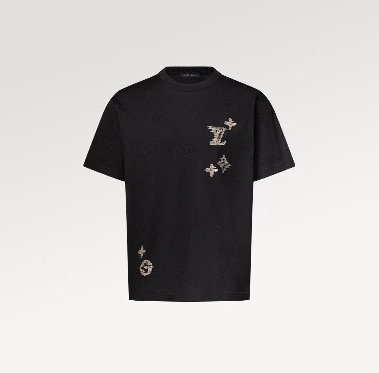 26 Embroidered Logo Pattern T-shirt