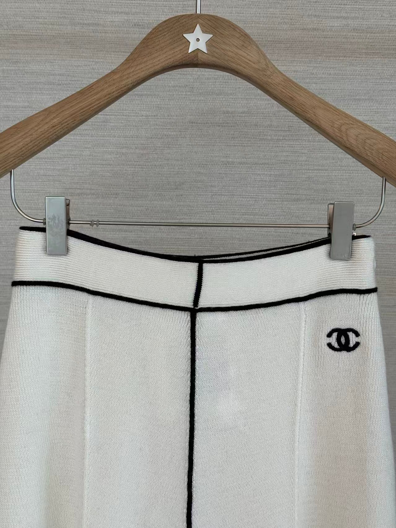 26FW NEW Off-white Knitted Midi Skirt