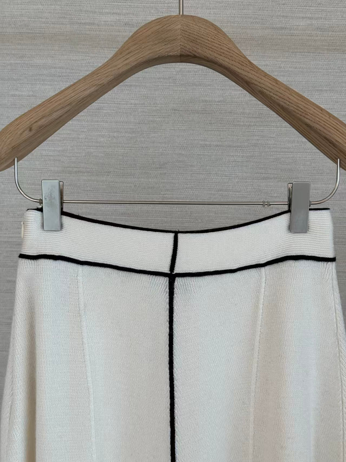 26FW NEW Off-white Knitted Midi Skirt