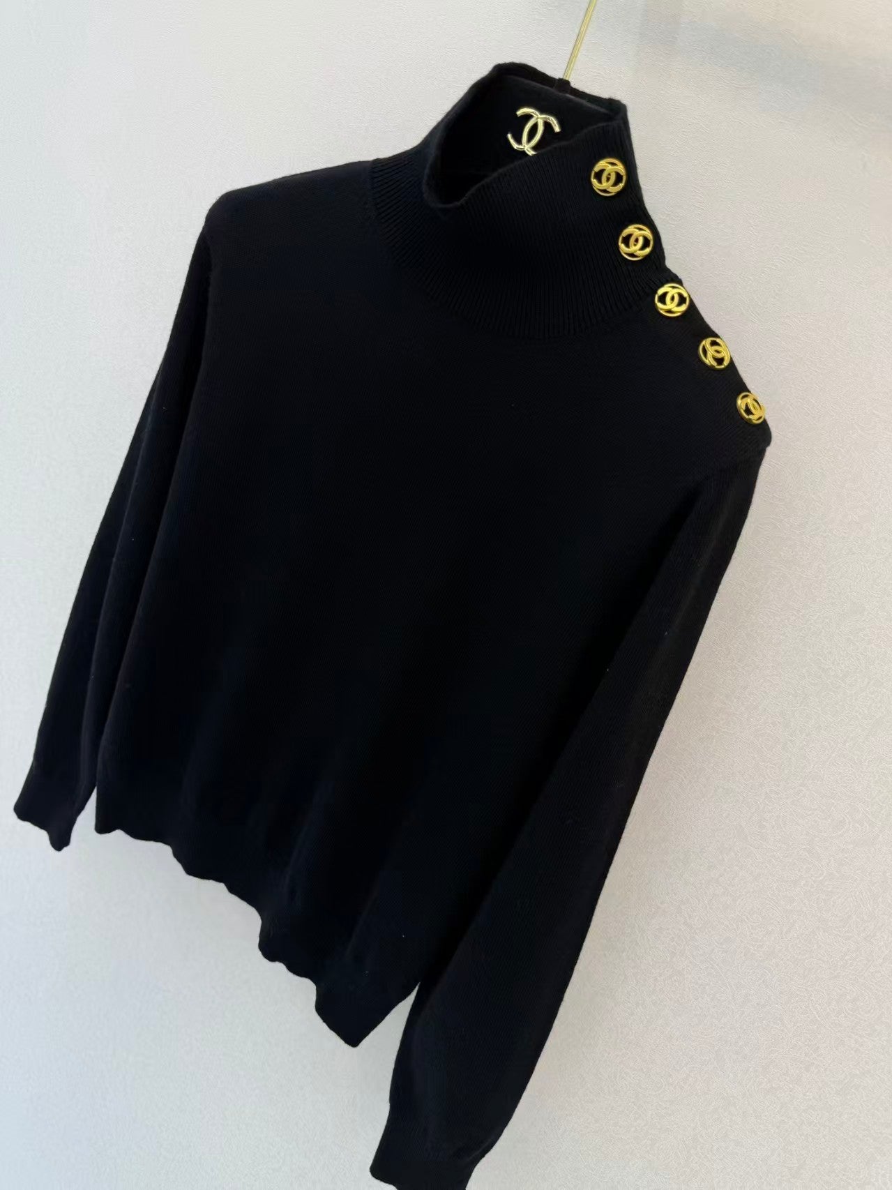 26fw New Knitted Long-Sleeved
