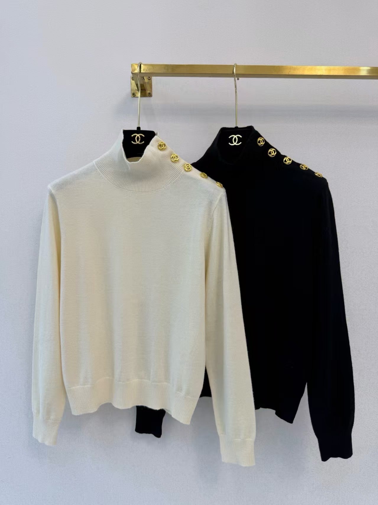 26fw New Knitted Long-Sleeved