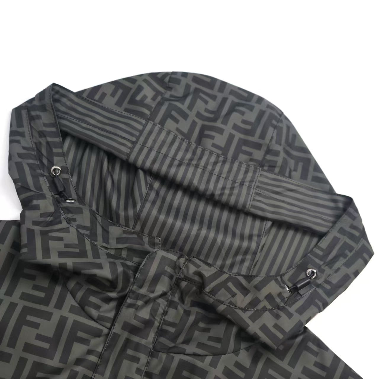 26 New Reversible Hooded Jacket