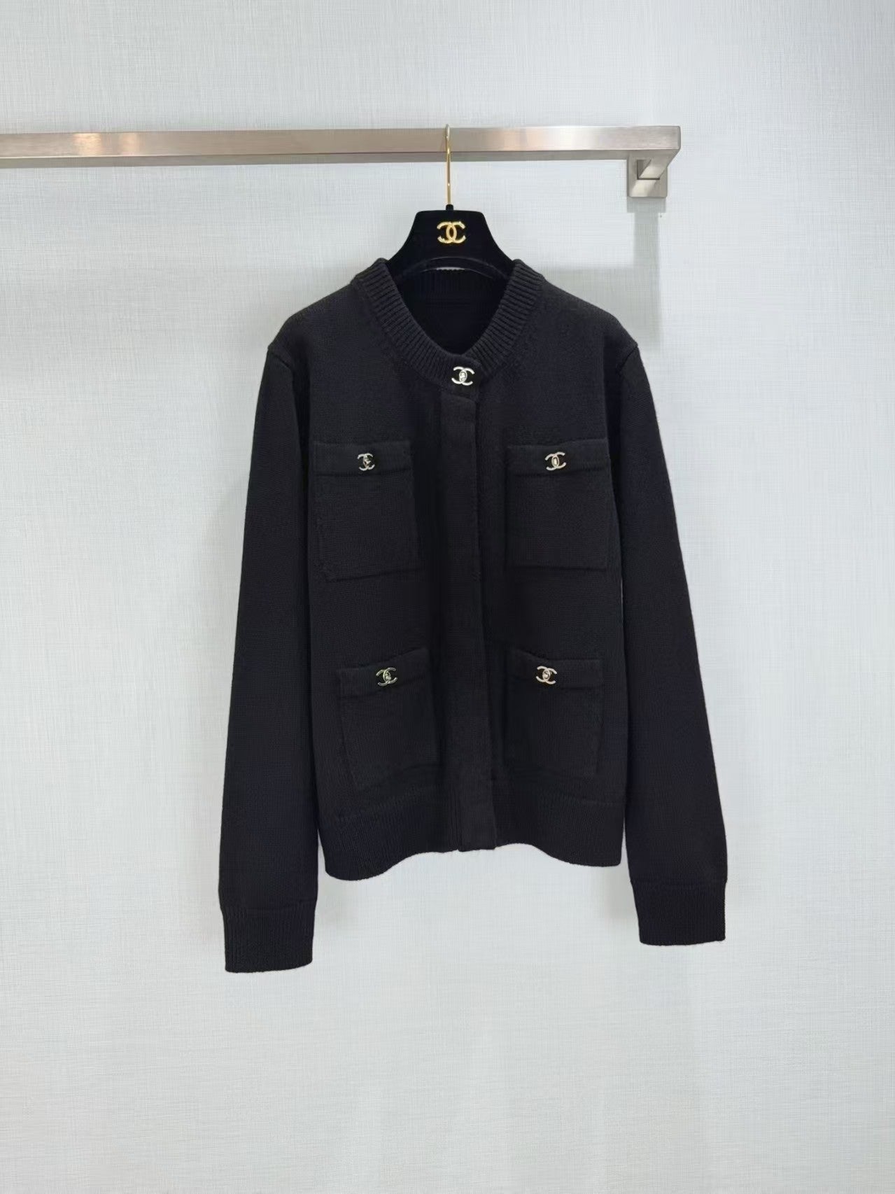 26FW New Backpack Button Wool Cardigan